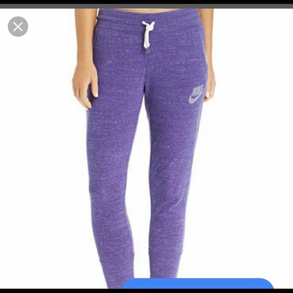 Nike Pants - Nike crop sweatpants S